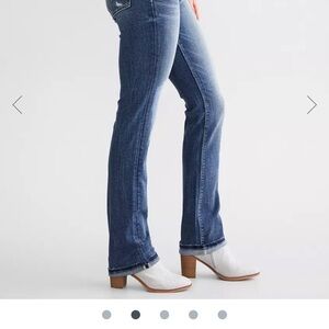 BKE Denim- PAYTON UNIVERSAL FIT MID-RISE BOOTCUT